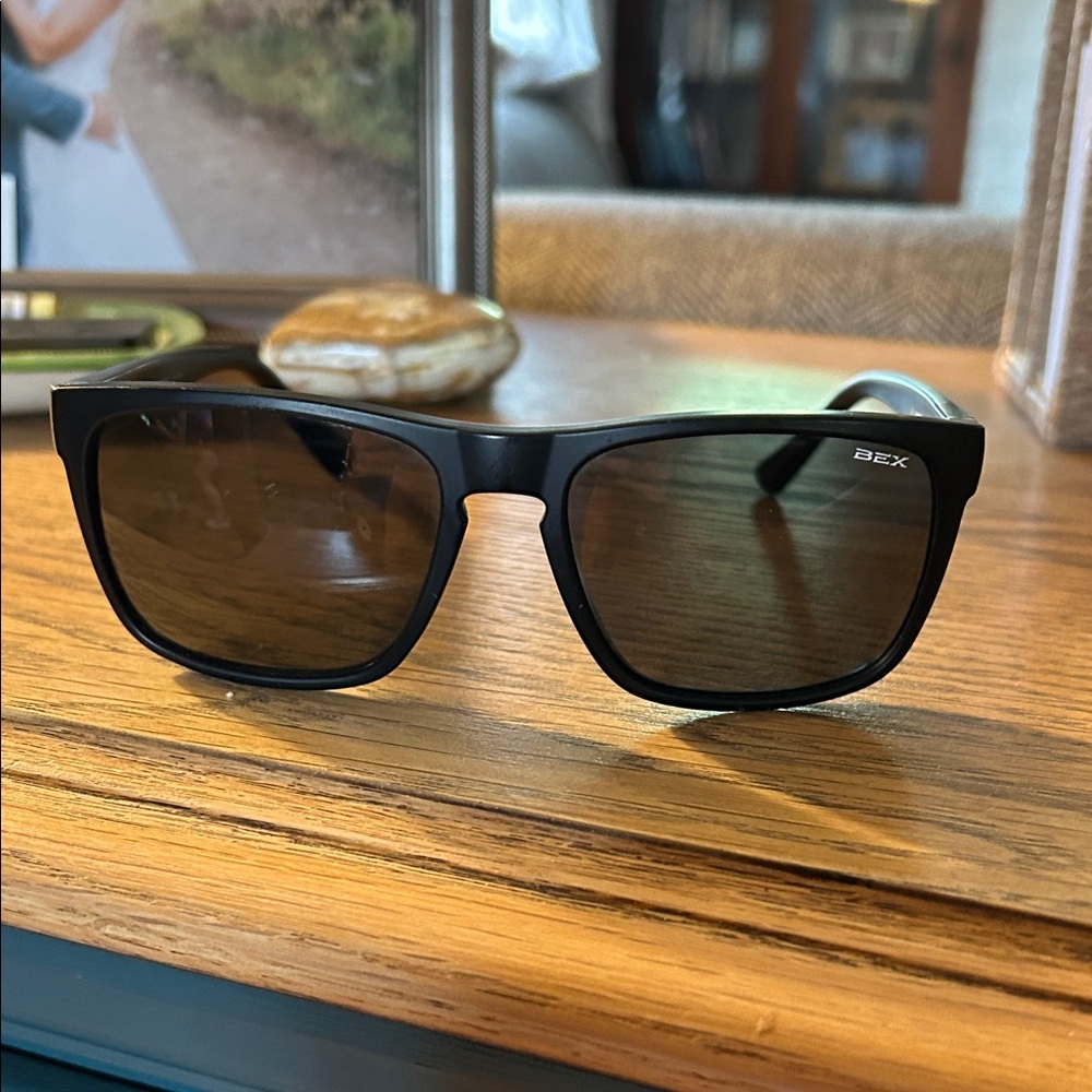 BEX Men’s Black Polarized Sunglasses